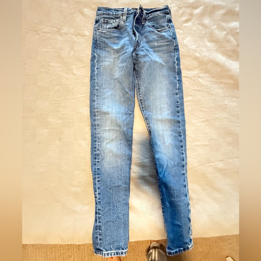 Levi's Premium Classic Blue Jeans | Like new